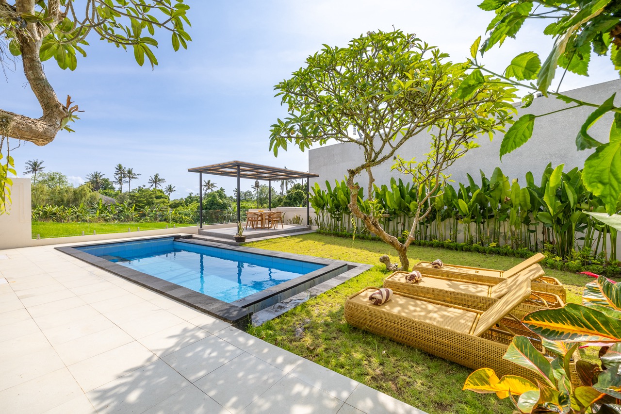Casa Agung Villa Bathroom