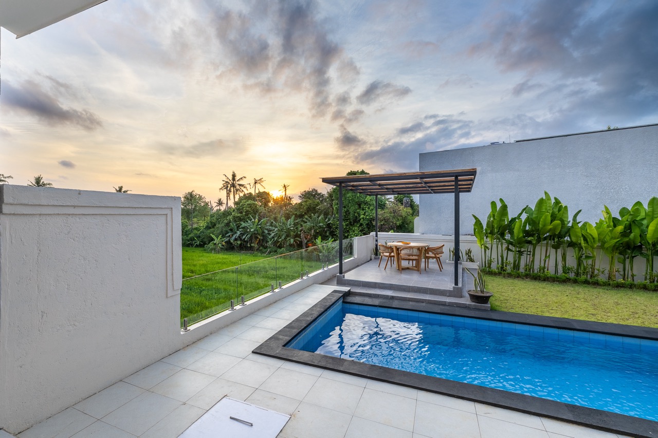 Casa Agung Villa Outdoor